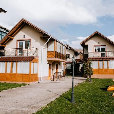 Hotel,Villas & Events Bran ブラン エクステリア 写真