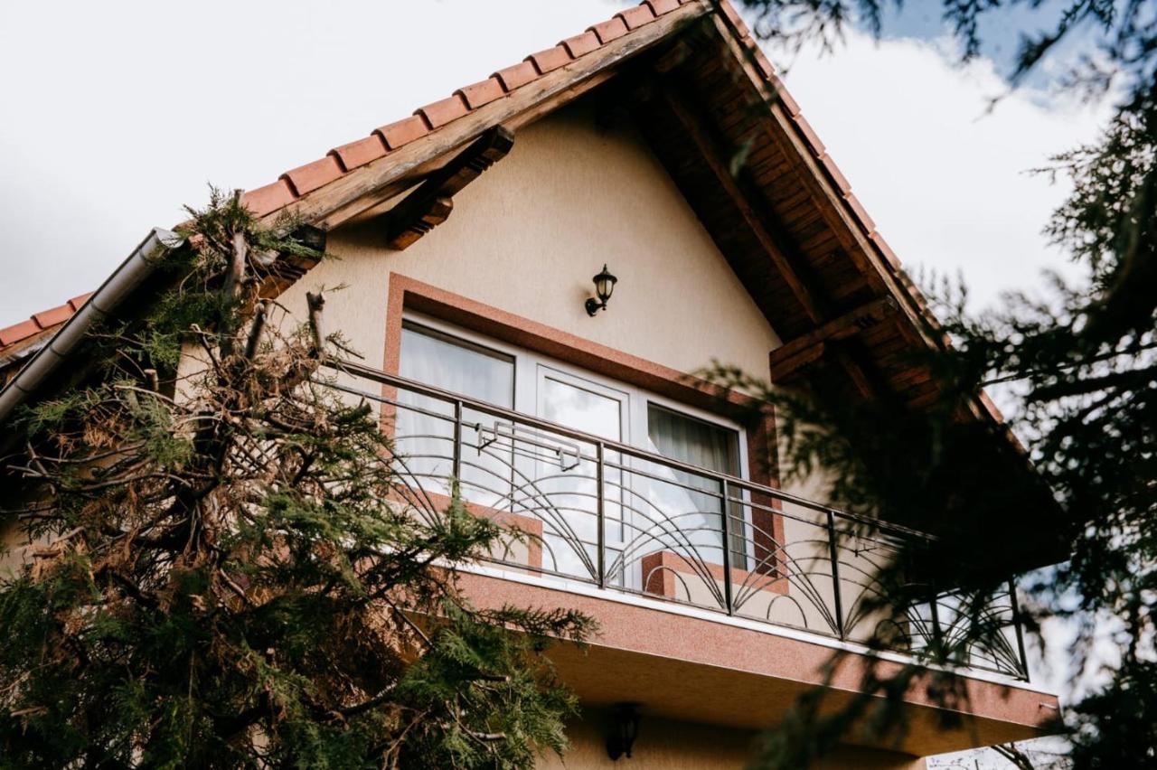 Hotel,Villas & Events Bran ブラン エクステリア 写真